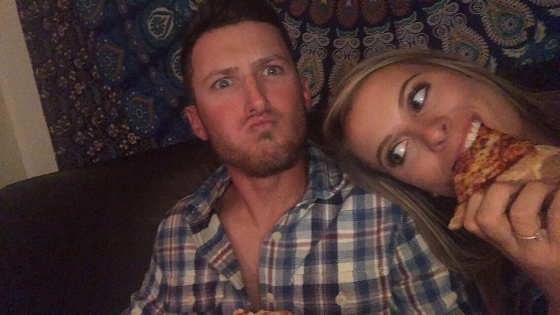 taylorKayeMoore's tweet photo. Happy birthday to my best friend and boyfriend all in one! Sorry I'm not there to celebrate. Love and miss you 😘 https://t.co/jE1tFRO0Xa
