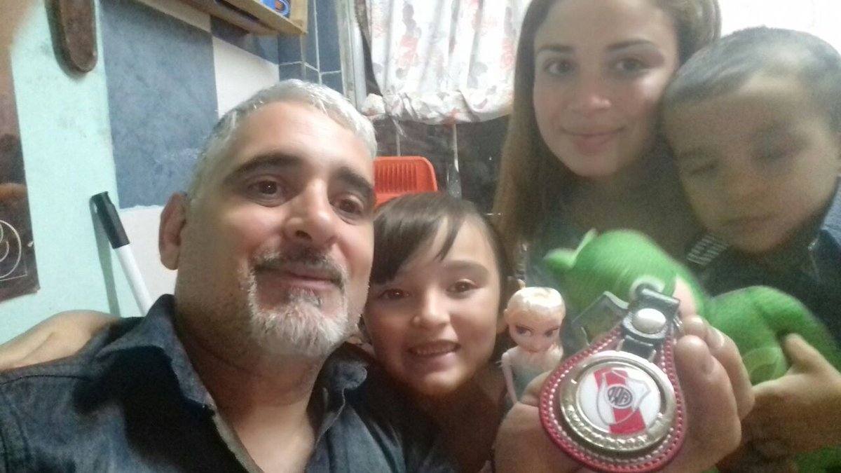 glohermosha's tweet photo. #FestivalPais2018 familia Turanzas de longchamps https://t.co/ktVxZ9kVpK