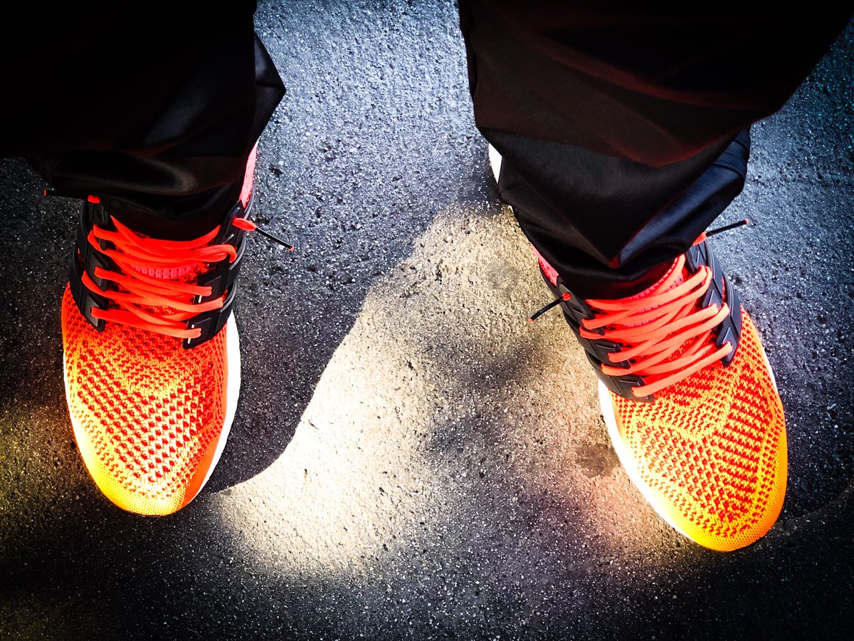 SuperDJCA's tweet photo. When the new @NASA shirt and the LA city street sign go perfectly with the @adidas Solar Red 1.0 Ultra Boost! #SolarSundays βοΈππ«βοΈπ§ #BoostFam @adidasrunning @wex1200 @SneakerAdmirals #YourSneakersAreDope https://t.co/g86csADZJR