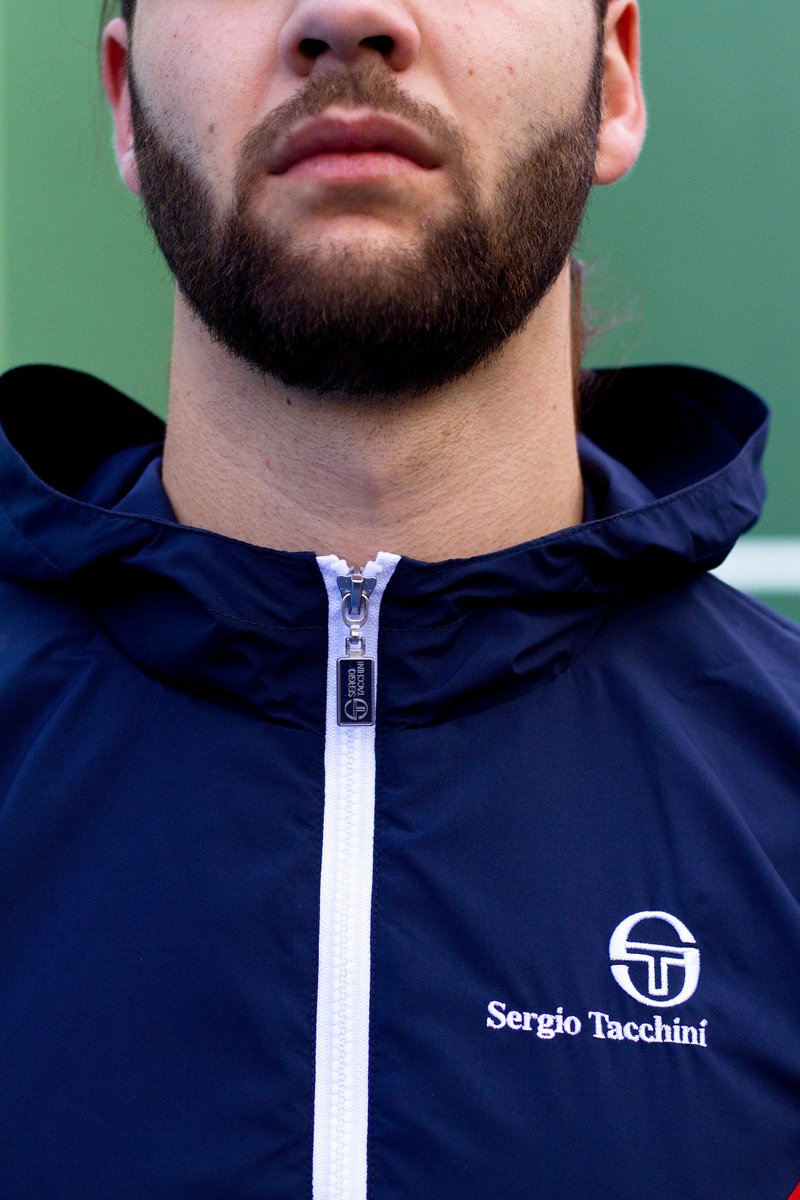 StormShop's tweet photo. Los detalles hacen que un producto pase desapercibido o se quede para siempre 80s, 90s y 00s, Sergio Tacchini es leyenda🔥 https://t.co/gEyE4UY7zN