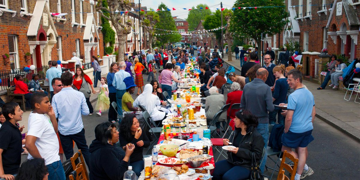 tempo_tweets's tweet image. It's #impact evaluation time! Share your experience of earning and spending #TimeCredits by completing our online survey. You could win £50 or £20 worth of shopping vouchers --&amp;gt;  goo.gl/mzFNEu