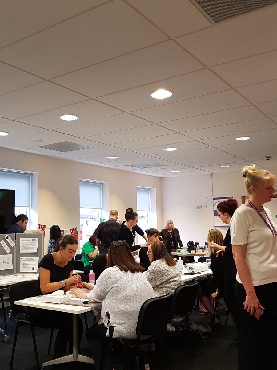 We're at the New Year New You event at <a href="/LHCHFT/">LHCH</a>! Come to the Conference Centre to learn more about how Innovation Factor can turn your ideas into reality #nhs #innovation #Liverpool