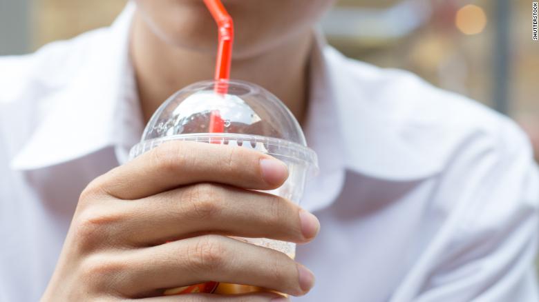 cnni's tweet image. A growing movement is targeting single-use plastic straws, which are not recyclable and often end up littering the planet and the oceans cnn.it/2r7CrMw