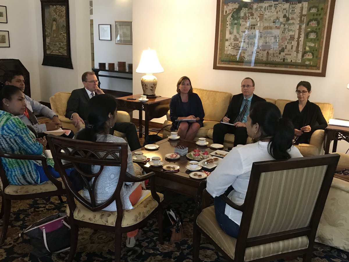 CanHCSriLanka's tweet photo. Met with #FemParl alumni of 2018 & 2017 & delegate to Vienna MSP for #OttawaTreaty today at 🇨🇦 House to discuss outcomes and next steps. Can’t wait to continue the discussions with these amazing #lka leaders! https://t.co/X3WSh4Xndy