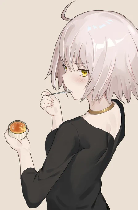 なんですかその目は・・あげませんから・・
え?ちょっと? ダメったらダメです! 