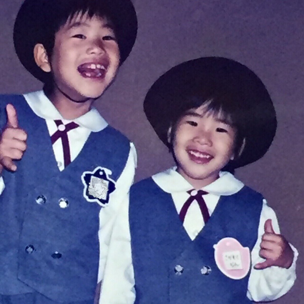 therampagefext's tweet photo. 広島公演の集合写真、慎と離れていたのでやってないと思っている方もいらっしゃるみたいですね。実は遠距離で広島カープさん(野球)を表現しました🔥笑
そして今日は大阪公演！！
全力で頑張りたいと思います✨
陣

十数年前にシャングリラを先取りしていた兄弟ショット(笑) https://t.co/64T1M9j7uI