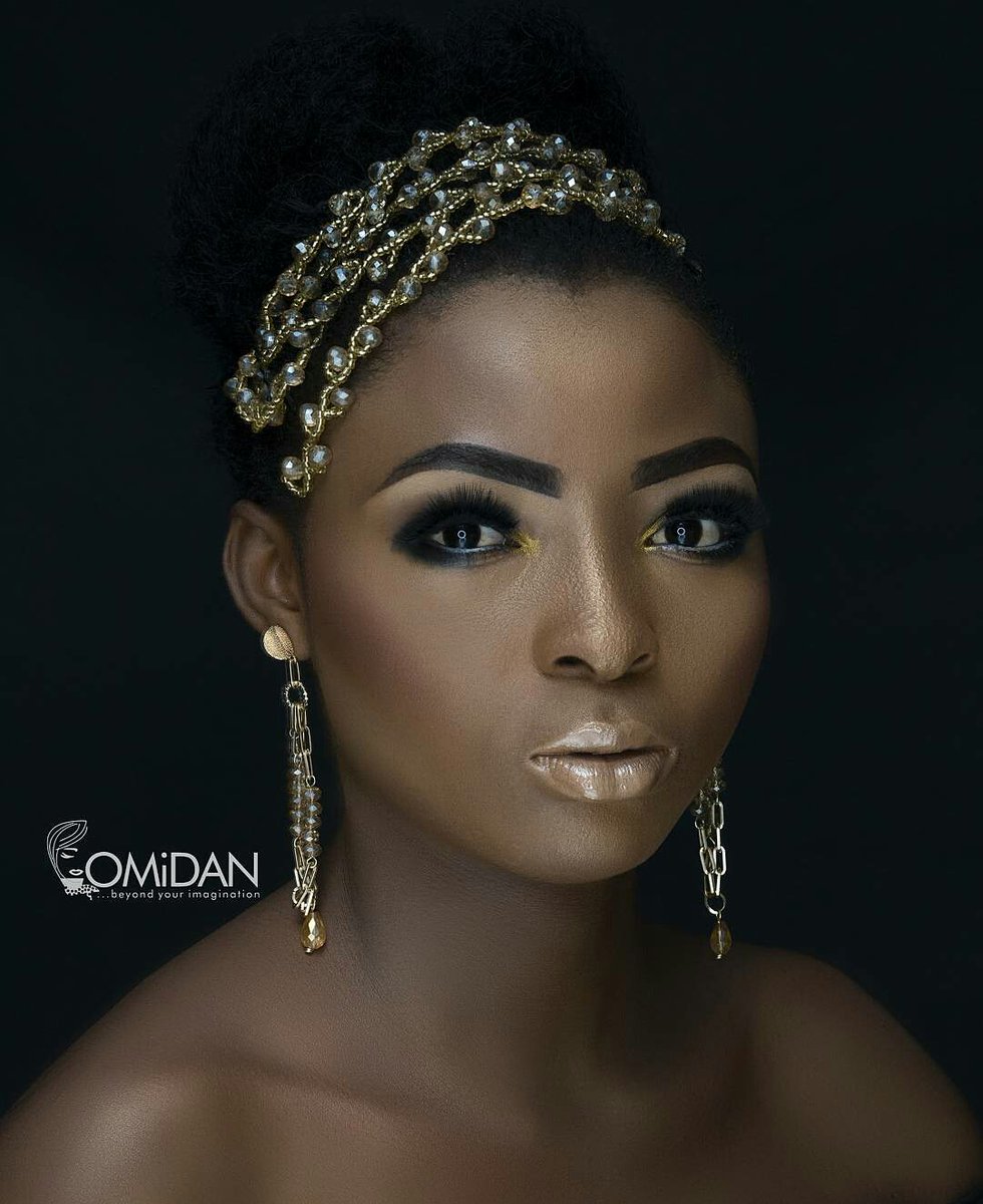 TereloisWorld's tweet photo. You need a little bit of insanity to do great things - Henry Rollins 

So when next someone(or you) thinks you're insane for what you doing....you just might be on to something great😉😊🙌

Makeup: @omidanmakeover 
Earrings by yours truly😊😊🙌 https://t.co/eskQCTn5Rs