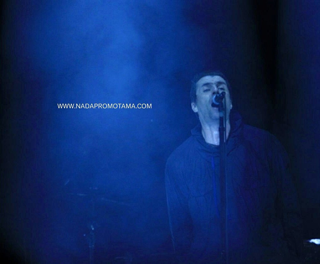 NadaPromotama's tweet photo. @liamgallagher
of Oasis
live in Jakarta
14th January 2018
Ecovention Hall Ancol - Jakarta
π·: @akhmaddody
#LiamGallagherJKT #NadaPromotama #CTouring #MojoBarriersIndonesia #LiamGallagher #Oasis #News #rocknroll #wallofglass #ForWhatItsWorth #asyouwere #THEPLAYMAKERID #GwHadir https://t.co/L4tNzvkifR