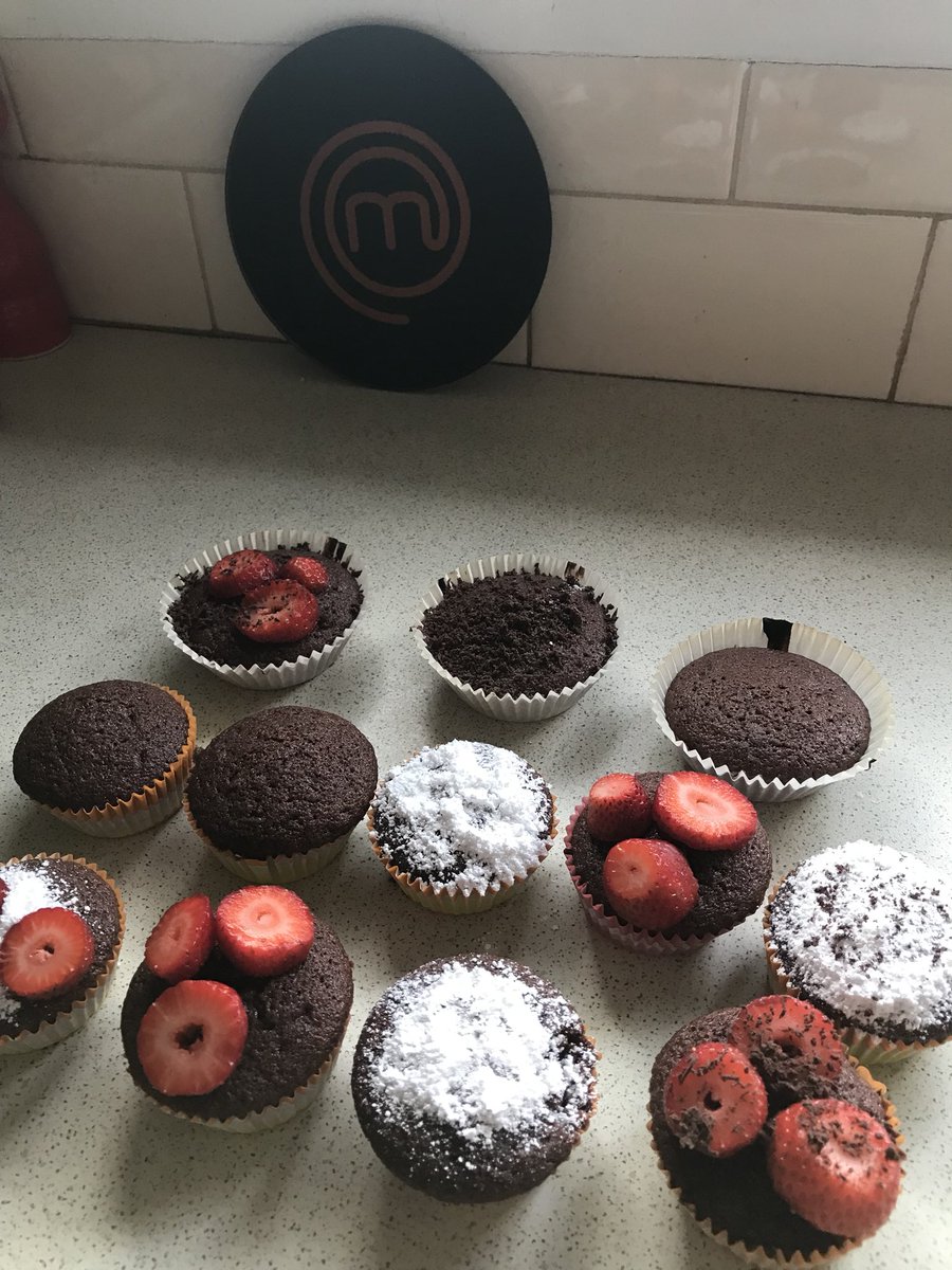 fionashirley76's tweet photo. Joshuaโs been busy this afternoon .... first making fajitas for dinner then baking cupcakes for dessert making up the recipe as he went! Pretty good effort!! Taste amazing ๐ #juniorchef #baking #cupcakes #fajitas #foundhiscalling #futurecafeowner @masterchefau https://t.co/6FxmoyXVFa