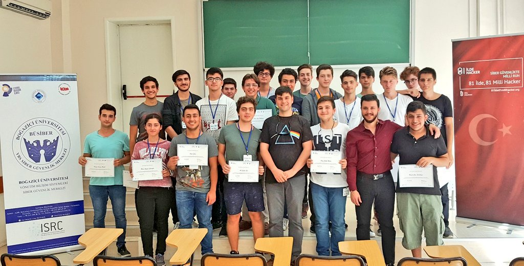 Siber güvenlik alanında geleceğin uzmanları yetişiyor. <a href="/UniBogazici/">Boğaziçi Üni.</a>’nde Ajansımız desteğiyle kurulan <a href="/BUsiber/">BUSİBER Boğaziçi Üniv. YBS Siber Güvenlik Merkezi</a>'de sektöre yönelik 2681 saat eğitim verildi. #Yenilikçiİstanbul #İSTKA