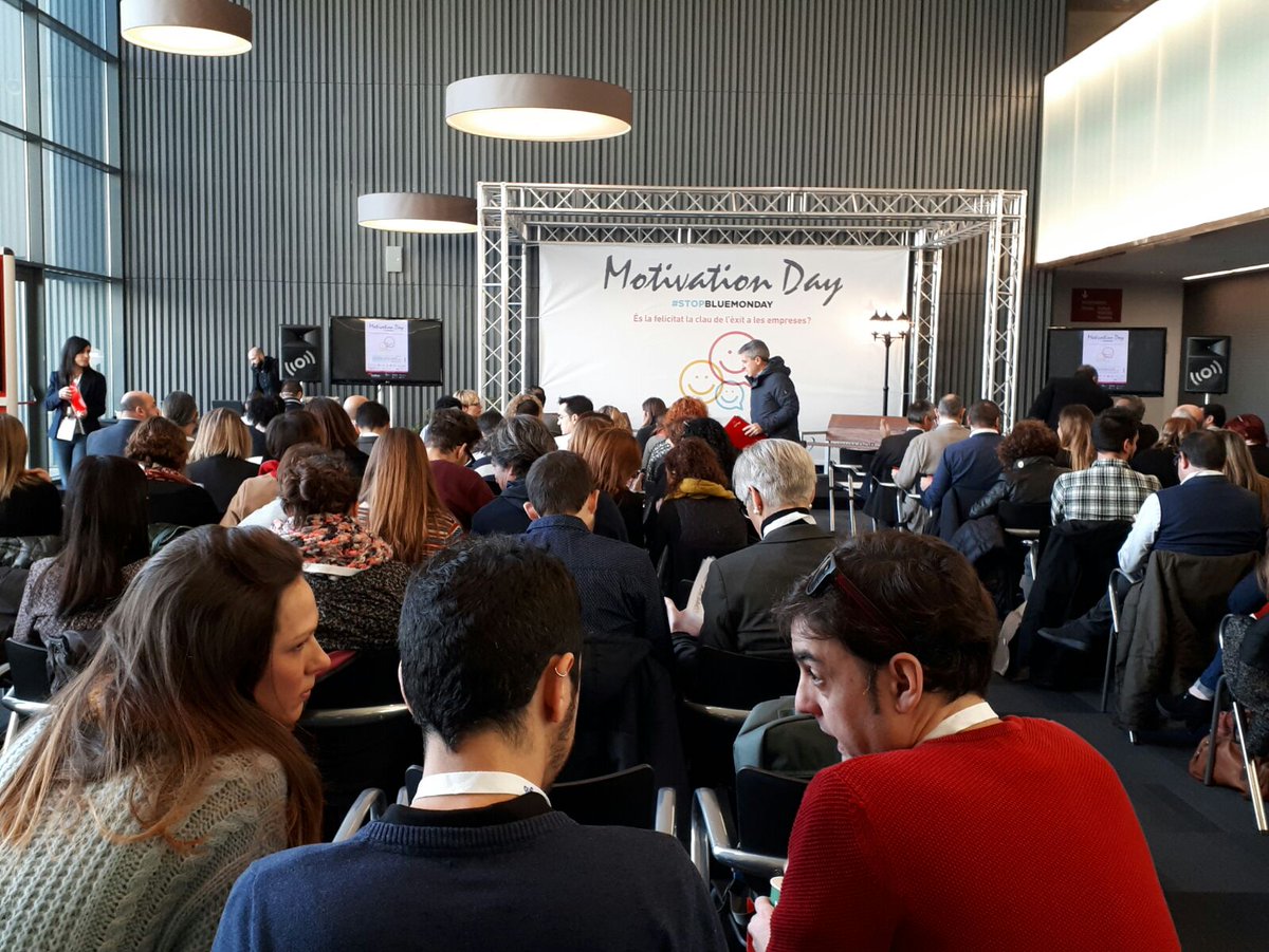 firaReusEvents's tweet photo. Tot a punt per donar inici a la jornada sobre motivació i felicitat a les empreses #MotivationDay https://t.co/kRifrN6hvw