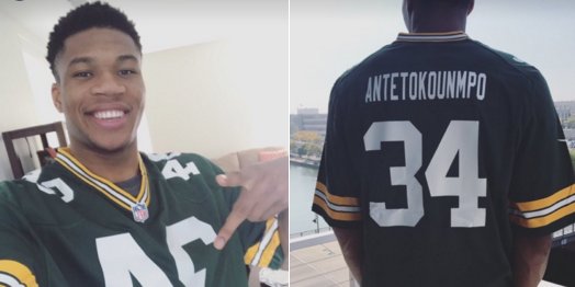 Loongjerseys's tweet photo. Because he supports the @Packers!!
Giannis Antetokounmpo #NBAVote
🌟 RT = Vote 🌟 https://t.co/jojPp792L5 #Loongjerseys #Luckyjerseys #Googlejerseys https://t.co/h8MOpfqXEb