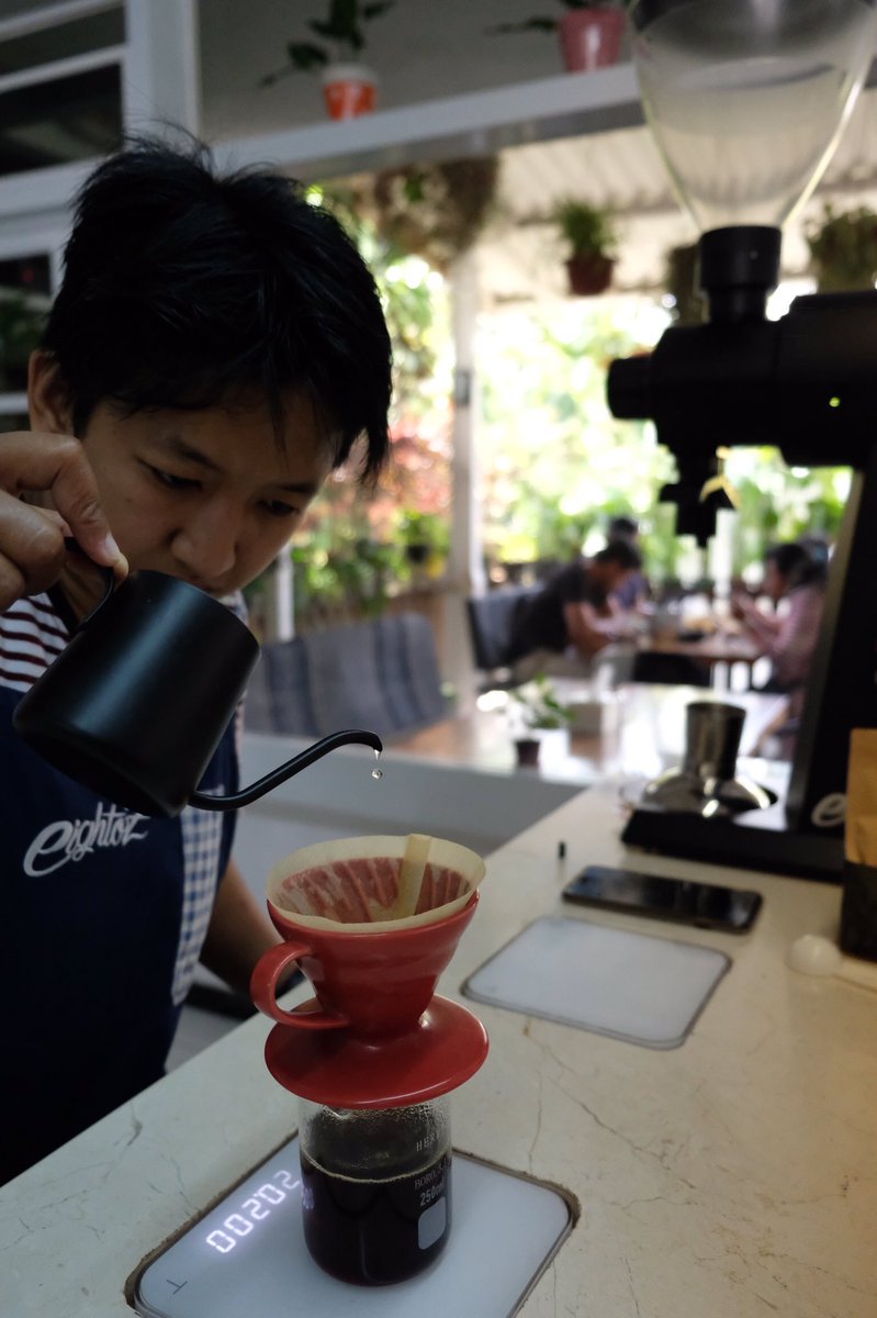 Menikmati sore selepas aktivitasmu, bawa sobat kantormu? Yuk! | <a href="/wiskulAREMA/">Wisata Kuliner Malang</a> <a href="/nakaMakan_MLG/">Jelajah Kuliner MLG</a> @NongkrongMalang @HaloMalangCom <a href="/malangkuliner/">Malang Kuliner</a> <a href="/kuliner_/">Info Kuliner</a>