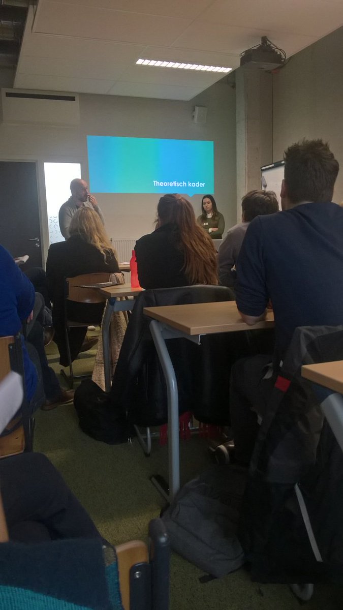 Janhendrickx's tweet photo. Studenten van @kdghogeschool onderzochten hoe we nog meer kunnen digitaliseren. Benieuwd naar hun resultaten! #sociaalwerk #woonhaven https://t.co/cJslzzWgfQ