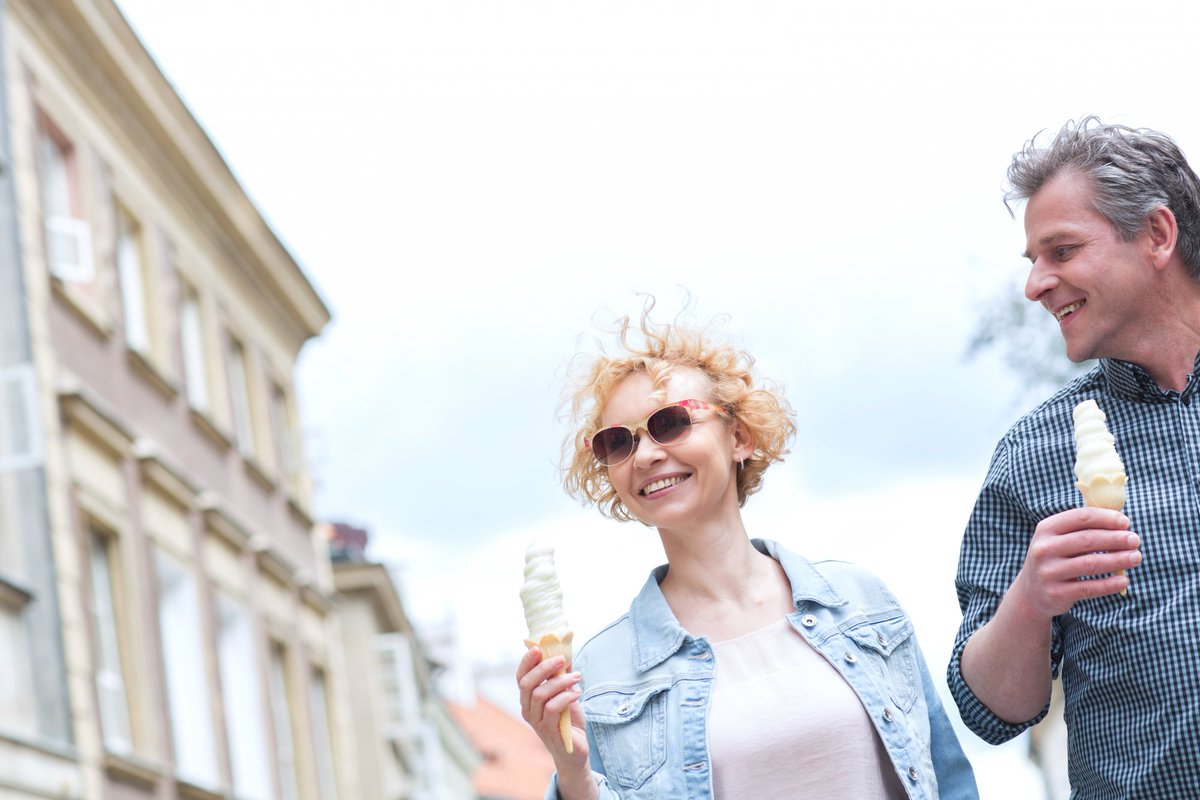 Mali, duzi, najmłodsi i Ci starsi, wszyscy lubimy lodowe desery 👉🍡🍧🍨🍦
Podejmując współpracę z franczyzą #Lodolandia sprawisz, że wszyscy klienci będą chodzić uśmiechnięci 😊
👉 lodolandia.pl