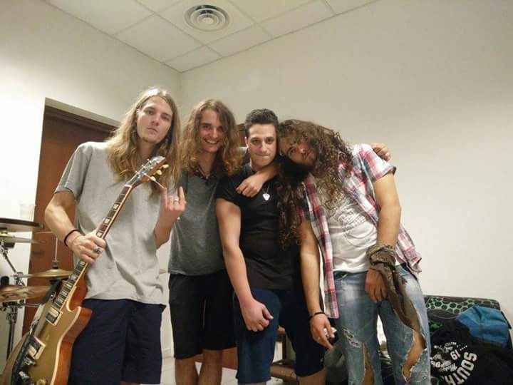 NeimThe's tweet image. #Sound #grunge #grungemusic #alternative #FolloForFolloBack #music #rock #ROCKERS  #AlternativeRock #photography 
#Concept