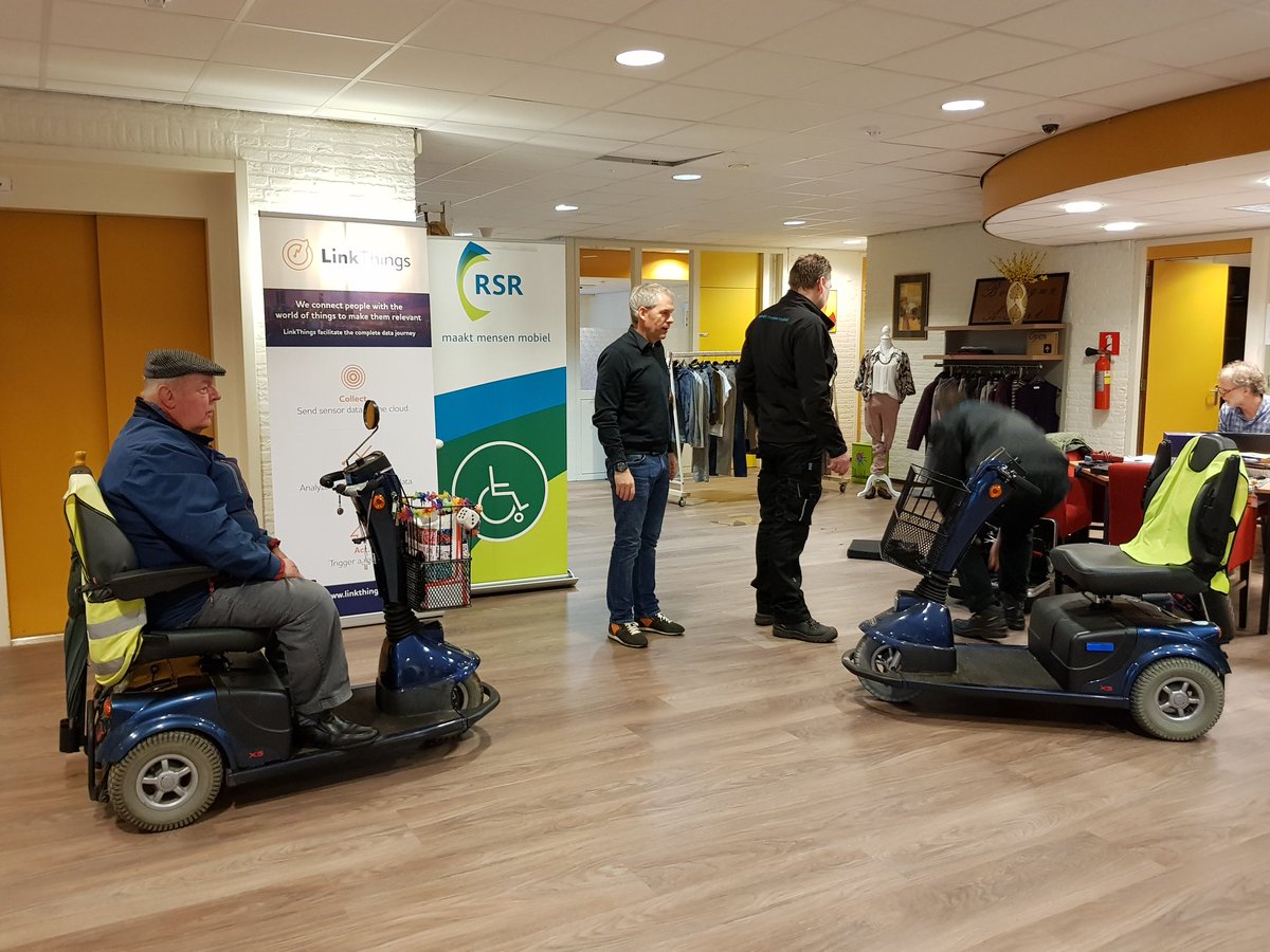 LinkThings_com's tweet photo. Connecting scootmobielen #rsr #raalte pilot in the municipality Raalte connecting 75 scootmobielen. @tele2iot with Tele2 https://t.co/k1s8WnKwZv