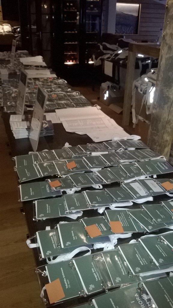 WeeBungler's tweet image. All set for the start of #AuroraSummit in Olos. #snowbox #snowhow