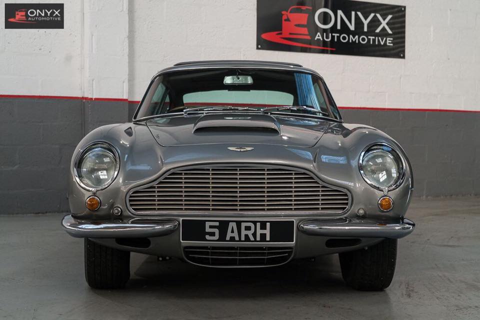 OnyxAutoUK's tweet photo. We were tasked with bringing this stunning classic back to life due to its recent inactivity. It received a 2 stage machine polish and ceramic coating to the paintwork, glass&amp;trim. It also received an underside wash to remove some oil from the underside of the engine and chassis. https://t.co/ytIkYL4lEH