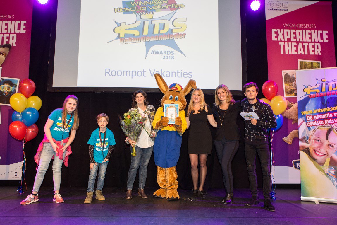 De Kidsclub award werd uitgereikt aan @Roompot Vakanties tijdens de Kids Vakantieaanbieder van het Jaar Awards 2018! 🎈🎉🏆