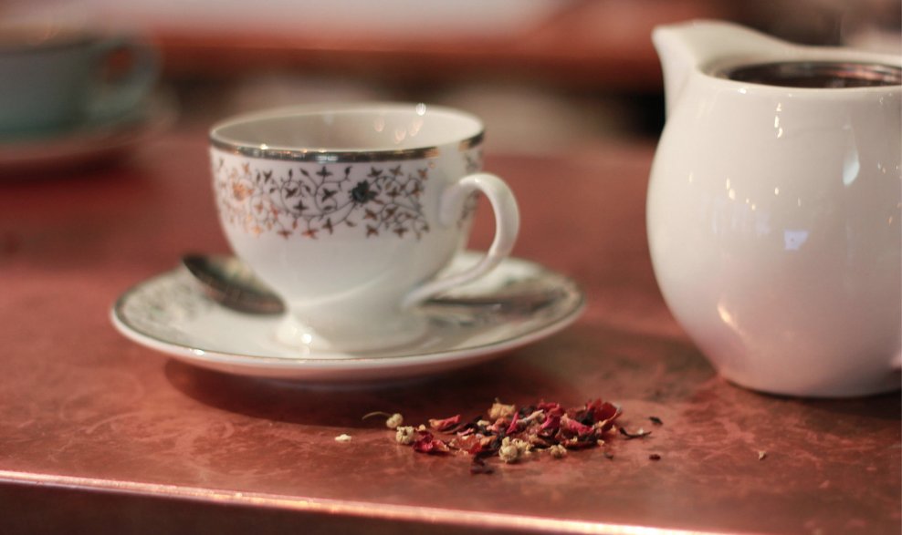 ⭐️  Tea of the Week - Summerfields Rosy Calm  ⭐️ Warm your heart with this little wonder ❤️  A blend of rose petals, lavender, camomile &amp; tasty fruit pieces. To buy our tea of the week: goo.gl/wrfyKz #teaoftheweek #cupoftea #healthy #healthkick  #glasgow #scotland