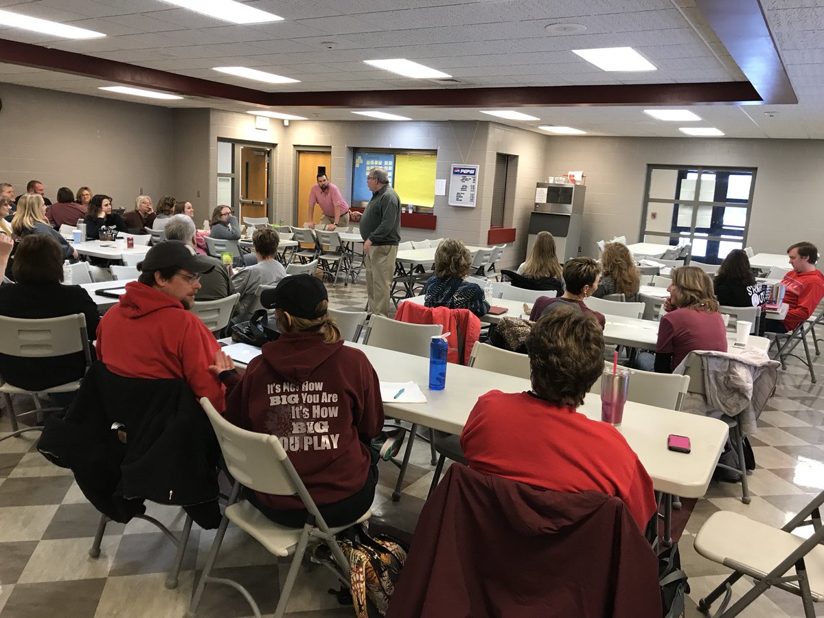 DavidMOttley's tweet image. Great conversation about focused improvement in the areas of community and curriculum! Awesome ideas from an amazing staff👍 #USD432PRIDE