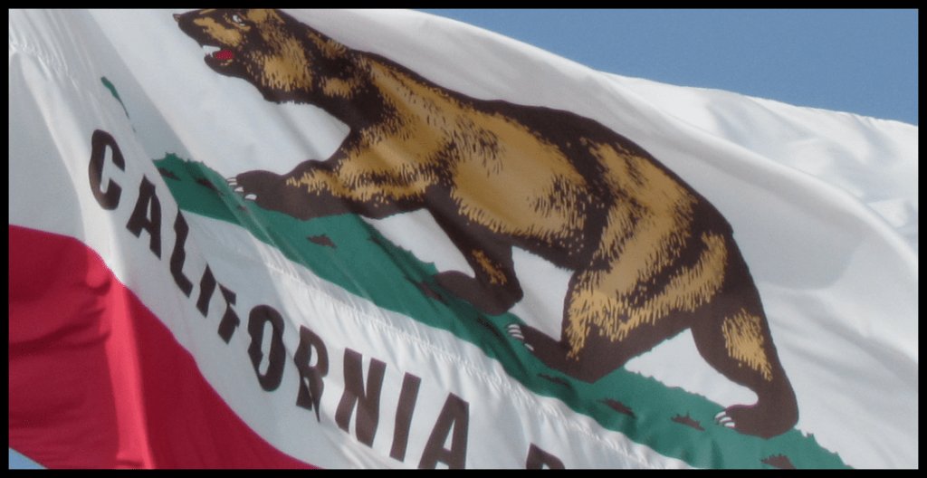 thefourth20's tweet image. How Recreational are California’s New Marijuana Laws? fourth20.com/recreational-c…