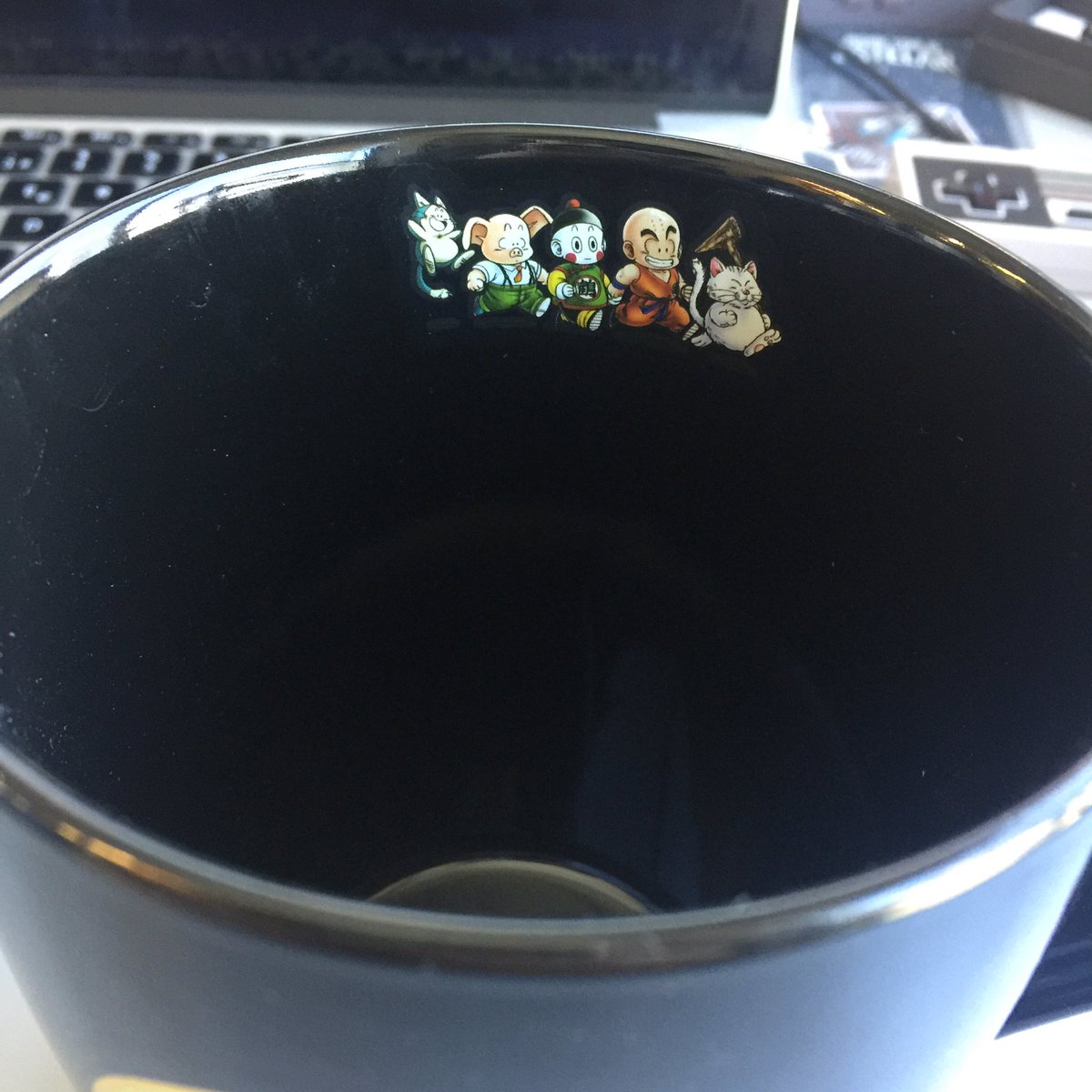 fchinchot's tweet photo. #MiniUnboxing de las tazas de Dragon Ball, están ya disponibles en #tiendasGamers a $249.99. 🐉☕️ https://t.co/5W5EHhordg