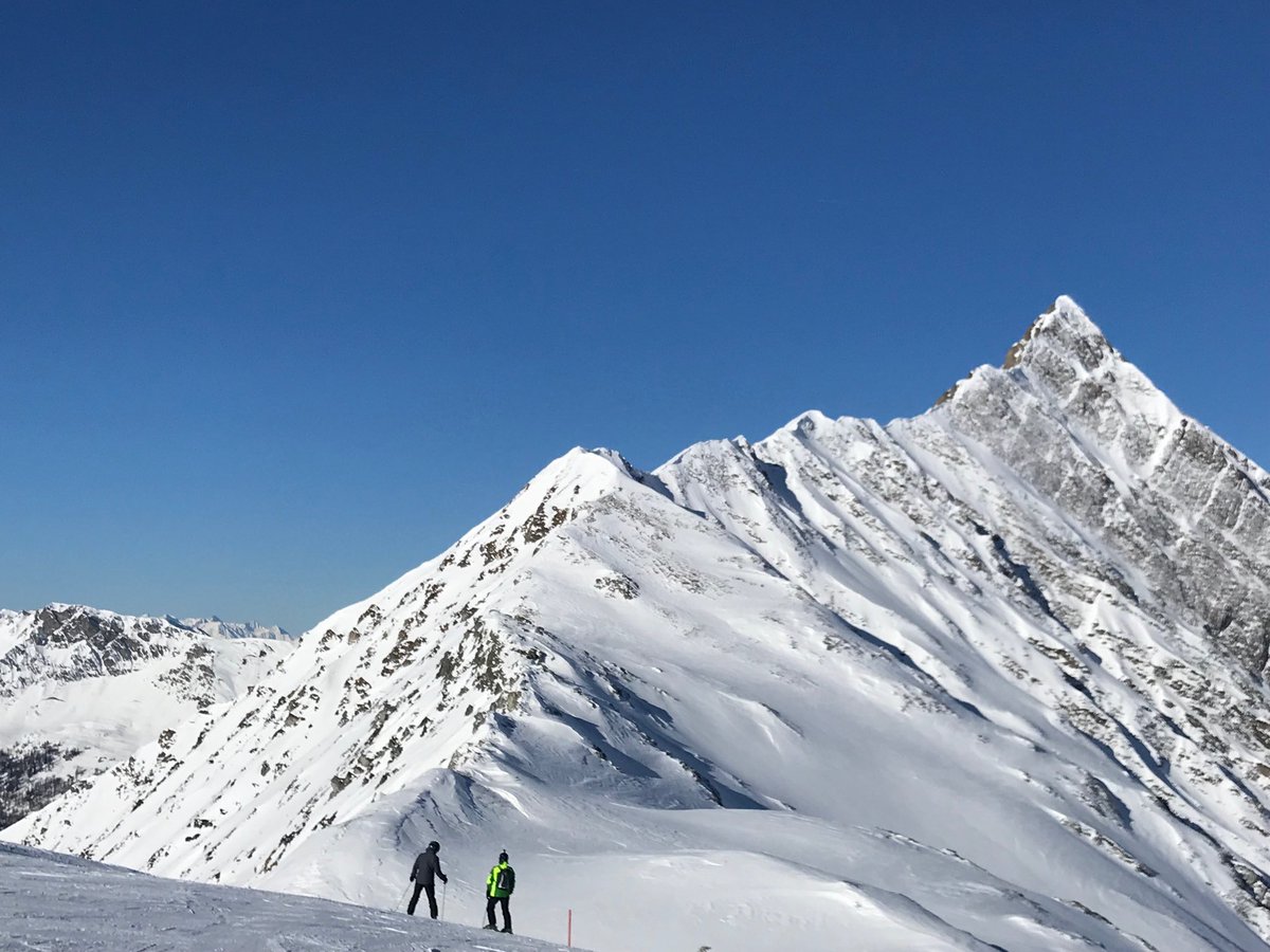 EwaIvanova's tweet photo. Mniam ⛷:) Ski safari #zillertal #tux #hintertux #mayrhofen #eggalm https://t.co/n2Zqco96oL