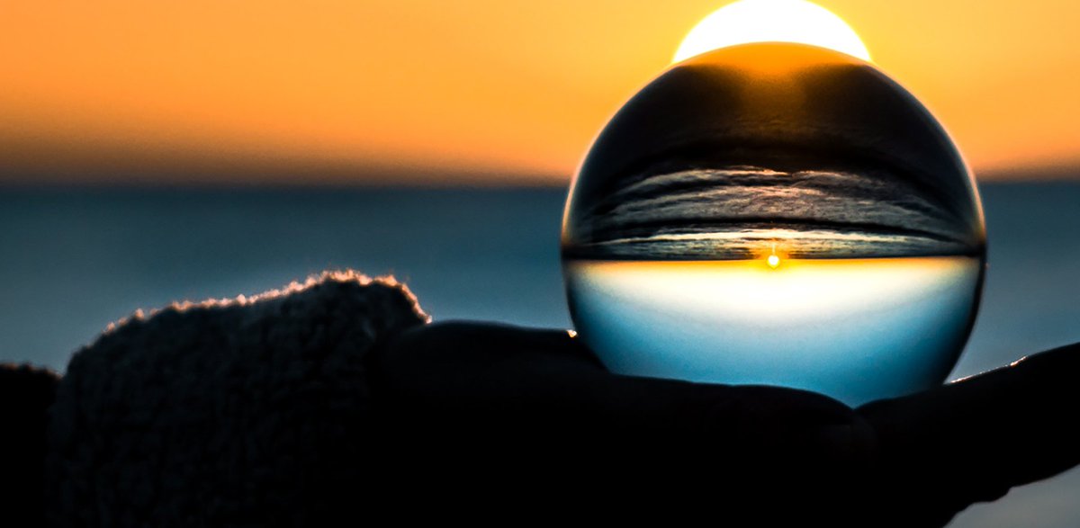 See corporate communications predictions for 2018! #digital #sustainability #internalcomms #corporatereporting #trends bit.ly/2FDhpsx