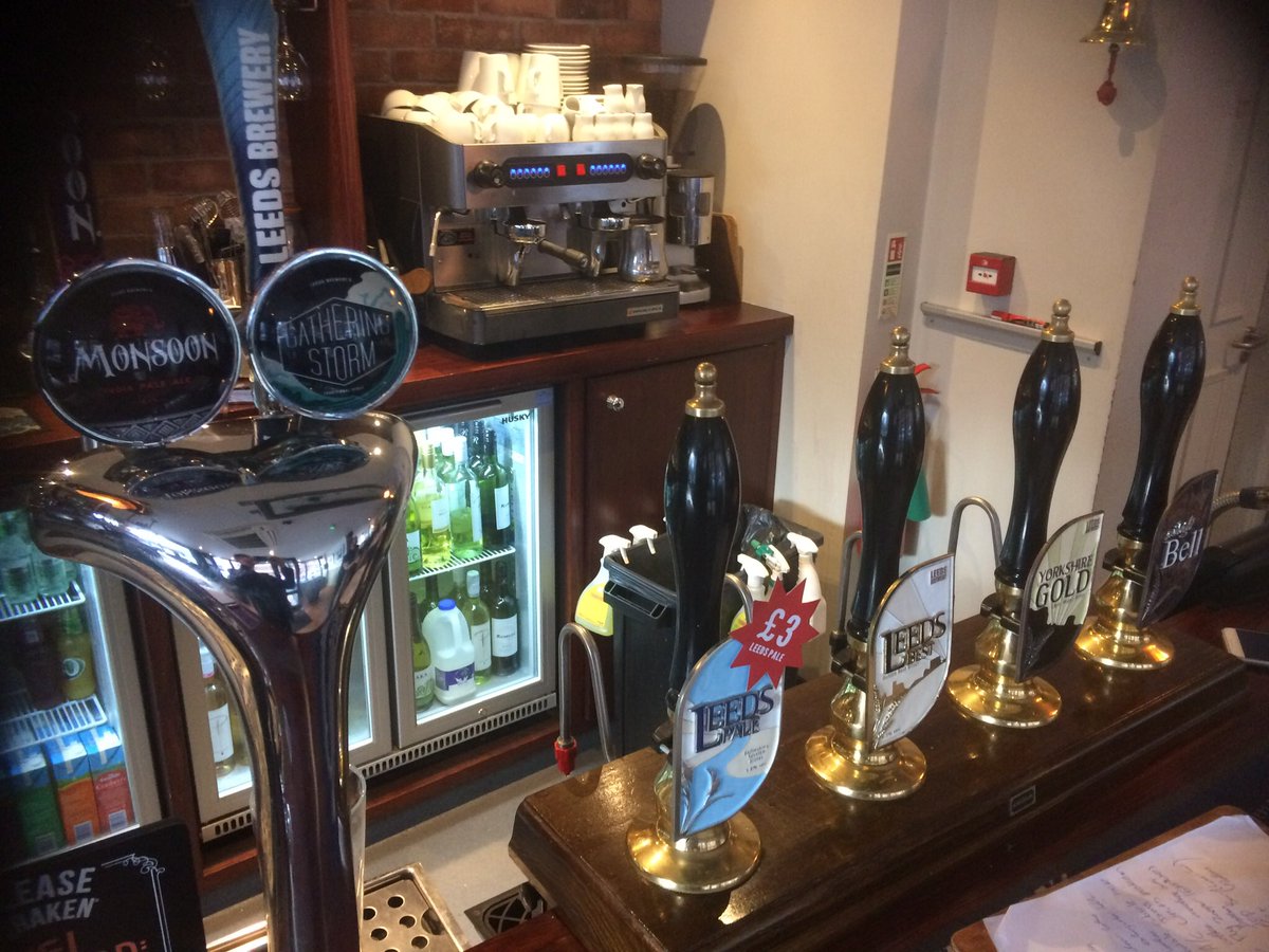 TheLeedsBrewery's tweet photo. A thirst quenching selection of liquid delights awaits you @brewerytapleeds ๐บ#leeds #beer #mondaypints https://t.co/e4MobXU9Rl