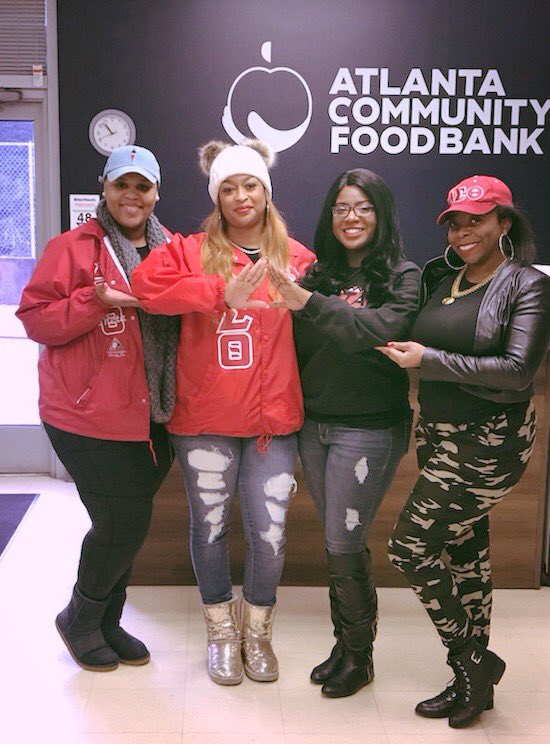 la_randall's tweet photo. Celebrated my 1st Founders Day through #service at @ACFB with my linesisters of @EPCPDST1913. #89PoP ๐โค๏ธ๐โค๏ธ https://t.co/wE3qsOhG7U