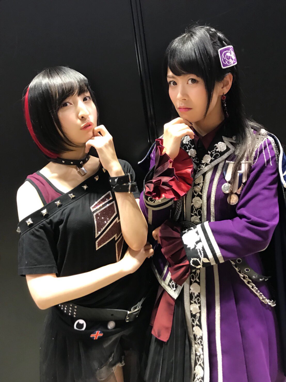 相羽あいな Pa Twitter 美竹 蘭役の佐倉綾音さん クールでかっこよくて笑うと可愛い姿は 正に蘭ちゃんだったな ガルパのボーカルの中でクール系の二人 いろいろと不器用な二人だけど 少しずつ成長しているのがとても好き あやねるさんに想いを直接伝えられた