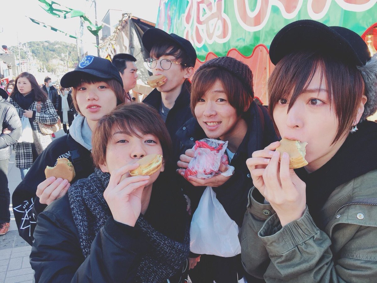 y_a_72's tweet photo. 愛おしすぎる。
#蒼井翔太
#王室教師ハイネ
#P4withT https://t.co/cT14fAe5Hn