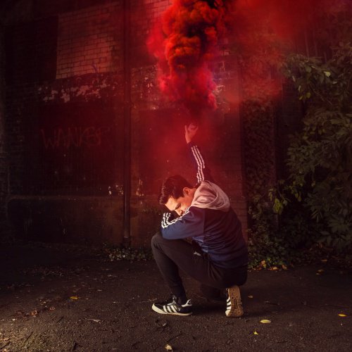 EntertainMeHub's tweet photo. https://t.co/b3wbWLSG3T #BAFTA nominated playwright #KennethEmson’s Plastic coming to #OldRedLionTheatre @ORLTheatre @poleroidtheatre #PlasticPlay https://t.co/OZ3b72xAqv https://t.co/2PqJDnbWJW