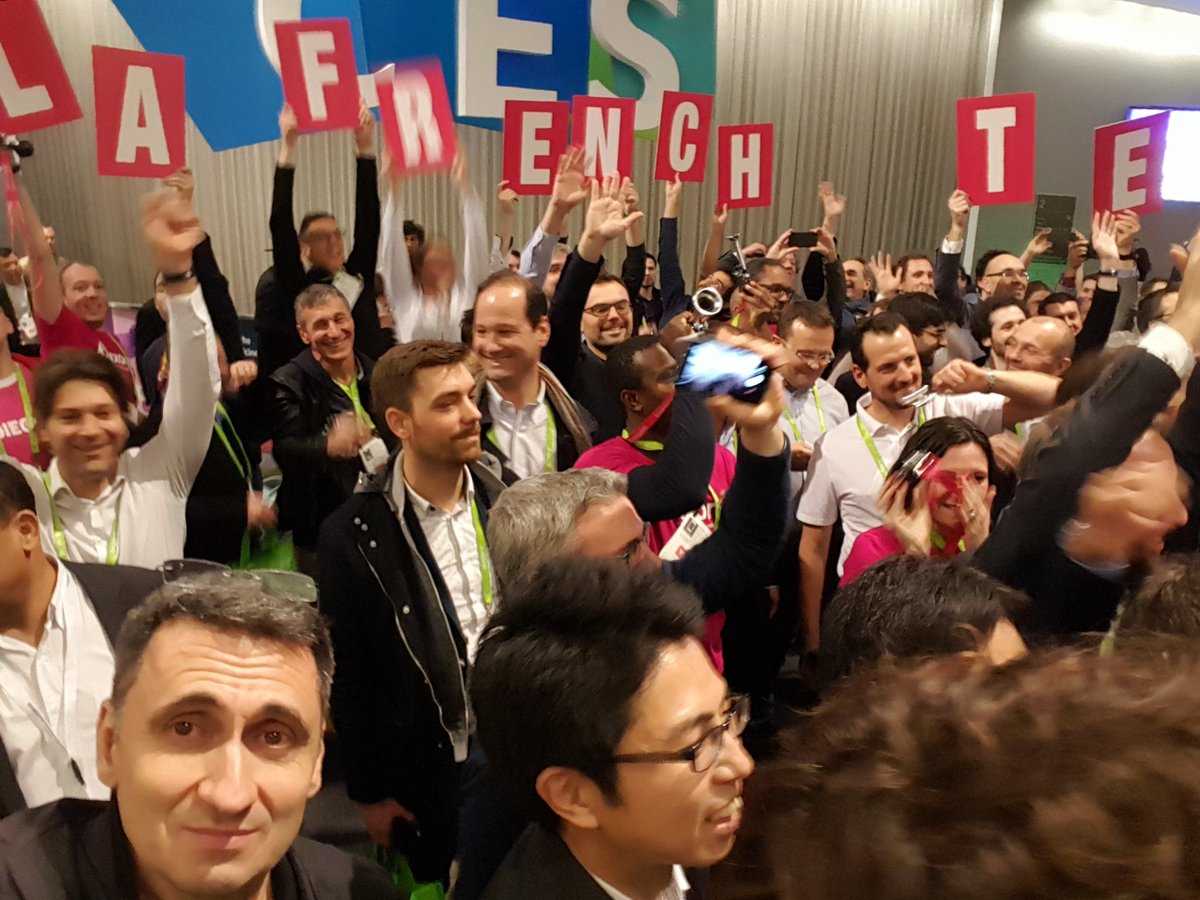 Rtone_IoT's tweet photo. Retour de notre @didmidroit du #CES18, fort en émotions! Bravo aux 42 #startups @auvergnerhalpes de représenter la 1ère délégation française et huge congrats pour leurs 13 #innovation awards! Merci à @LaFrenchTech de faire rayonner ces pépites et à @Minalogic de les accompagner! https://t.co/LZo5uqycM8