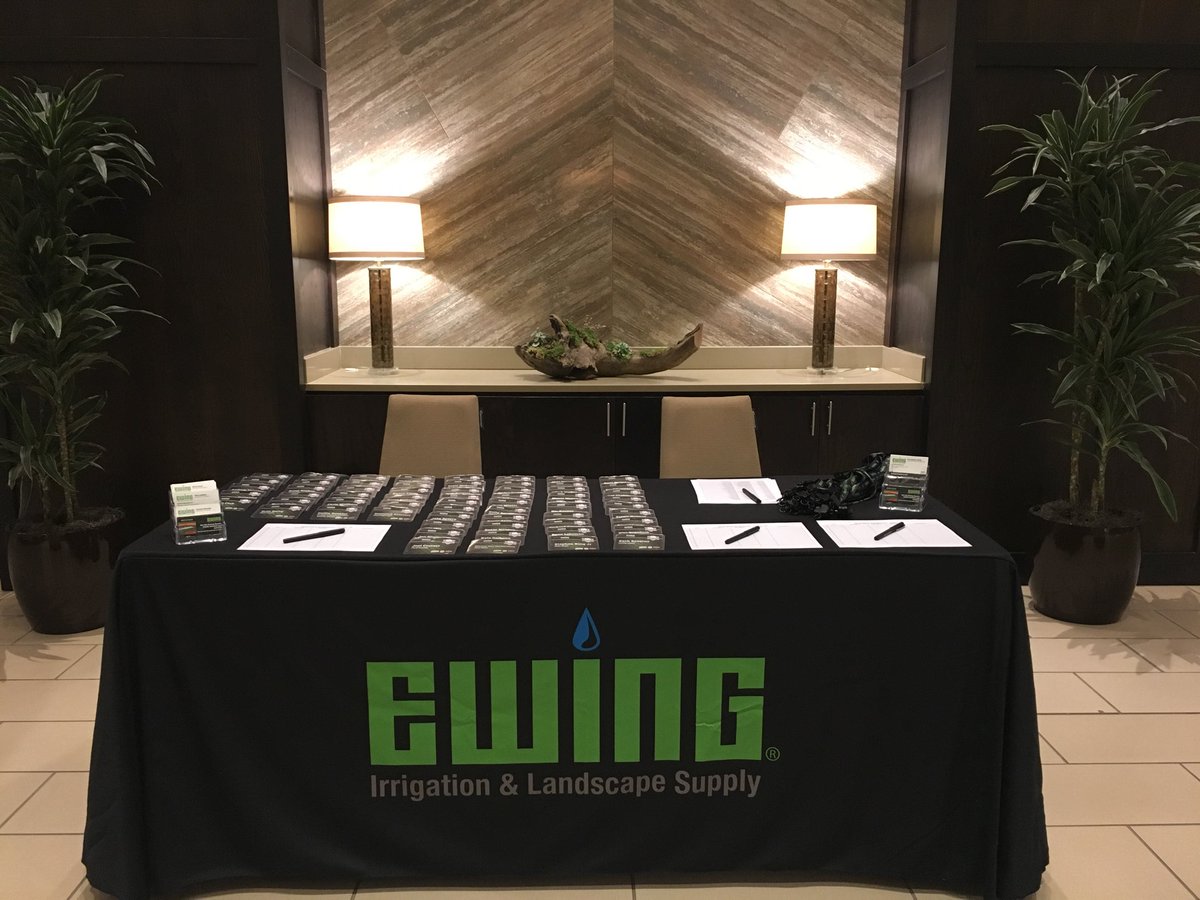 troysturf's tweet photo. Excited to be hosting the @EwingIrrigation 2018 Minor League Baseball Symposium.  Great day of networking and idea exchange.  Thanks to event sponsors @DuraEdge , @Turfaceproducts, @Pros_Choice https://t.co/0uLPjQ4HGV