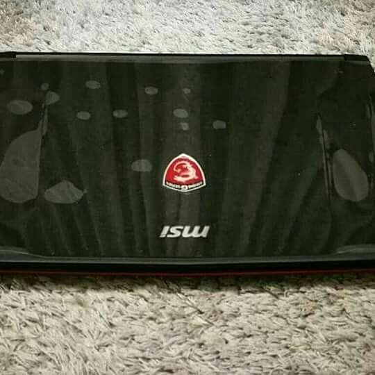 StoreShopCell tweet picture