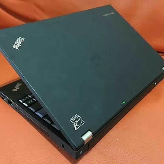 StoreShopCell tweet picture