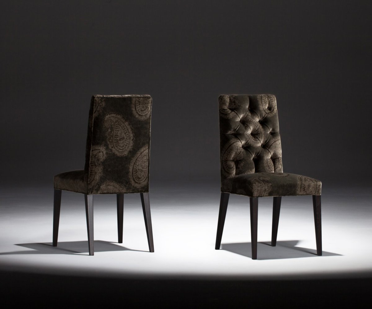 Our final furniture trend for 2018...

Suede and Velvet!

#Hygge is still present and relevant but we are starting to see a more sophisticated side of it.

We are talking delicate materials like suede coverings and velvet upholstery. It is all about comfort and elegant form.