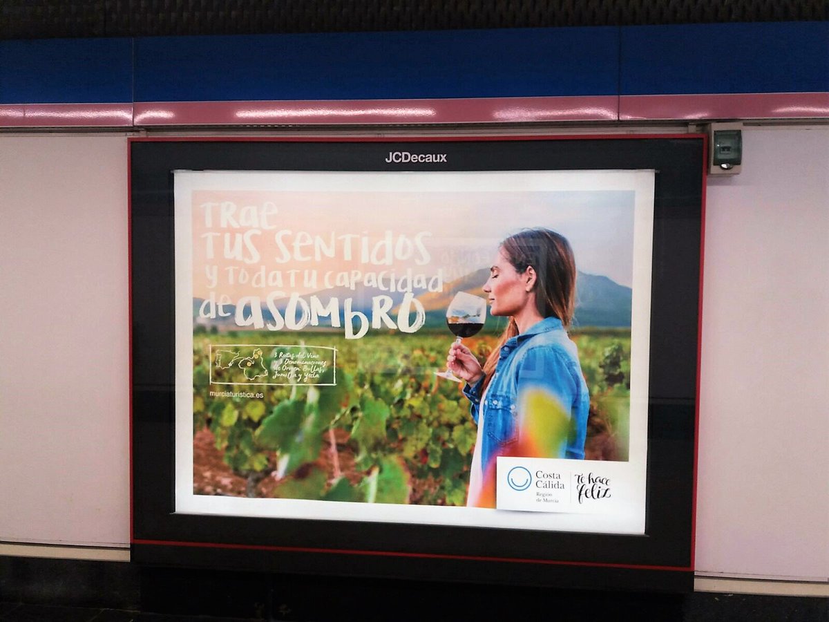 itremurcia's tweet photo. 🔝🔝🔝Ya estamos en el @metro_madrid promocionando nuestro destino y sus productos turísticos #CostaCálida #RegióndeMurcia:
🍷enoturismo.
🐟buceo.
🌄naturaleza y activo.
⛵️náutico.
⛪️religioso y patrimonial.
🚵‍♀️deportivo.
🥘gastronomía.
Y mucho más... en #FITUR2018RM https://t.co/KfhxgA3cNz