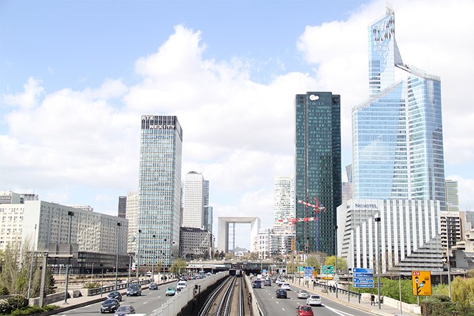 INFO TRAVAUX - Consultez toutes les fermetures de voiries en janvier à Paris La Défense sur ➡️ladefense.fr/fr/infos-trava… 🚧🚗
