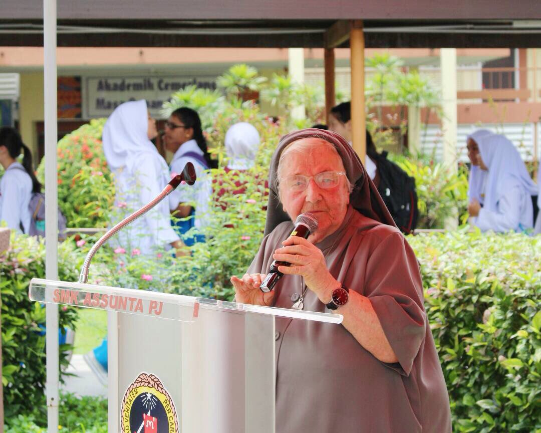 ICSMKA's tweet image. ICSMKA, together with the batch of Class of '77 had the Ribbon-Cutting ceremony for our newest school landmark. || 15.01.18