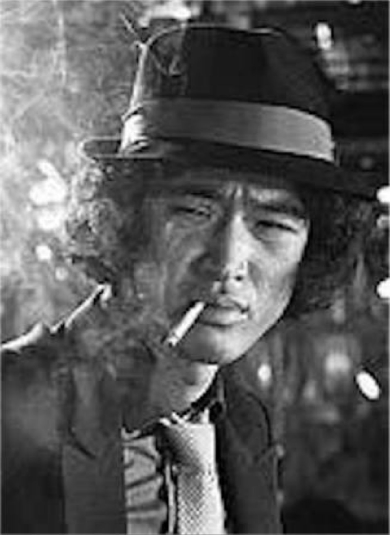 ジュン Na Twitteri たばこが似合うキャラ選手権 松田優作 松田龍平 松田翔太 ジュン Na Twitteri たばこが似合うキャラ選手権 松田優作 松田龍平 松田翔太