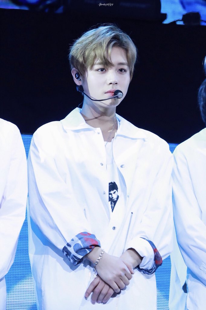 sprite_9699's tweet photo. 180114 Macau FM
#박지훈 #워너원
#지훈 #jihoon #parkjihoon
#wannaone https://t.co/8SAasJn734