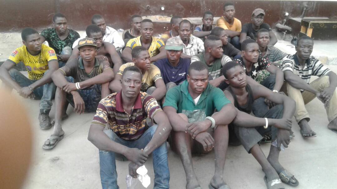 EnvironTaskforc's tweet image. Illegal cart pushers caught in Lagos