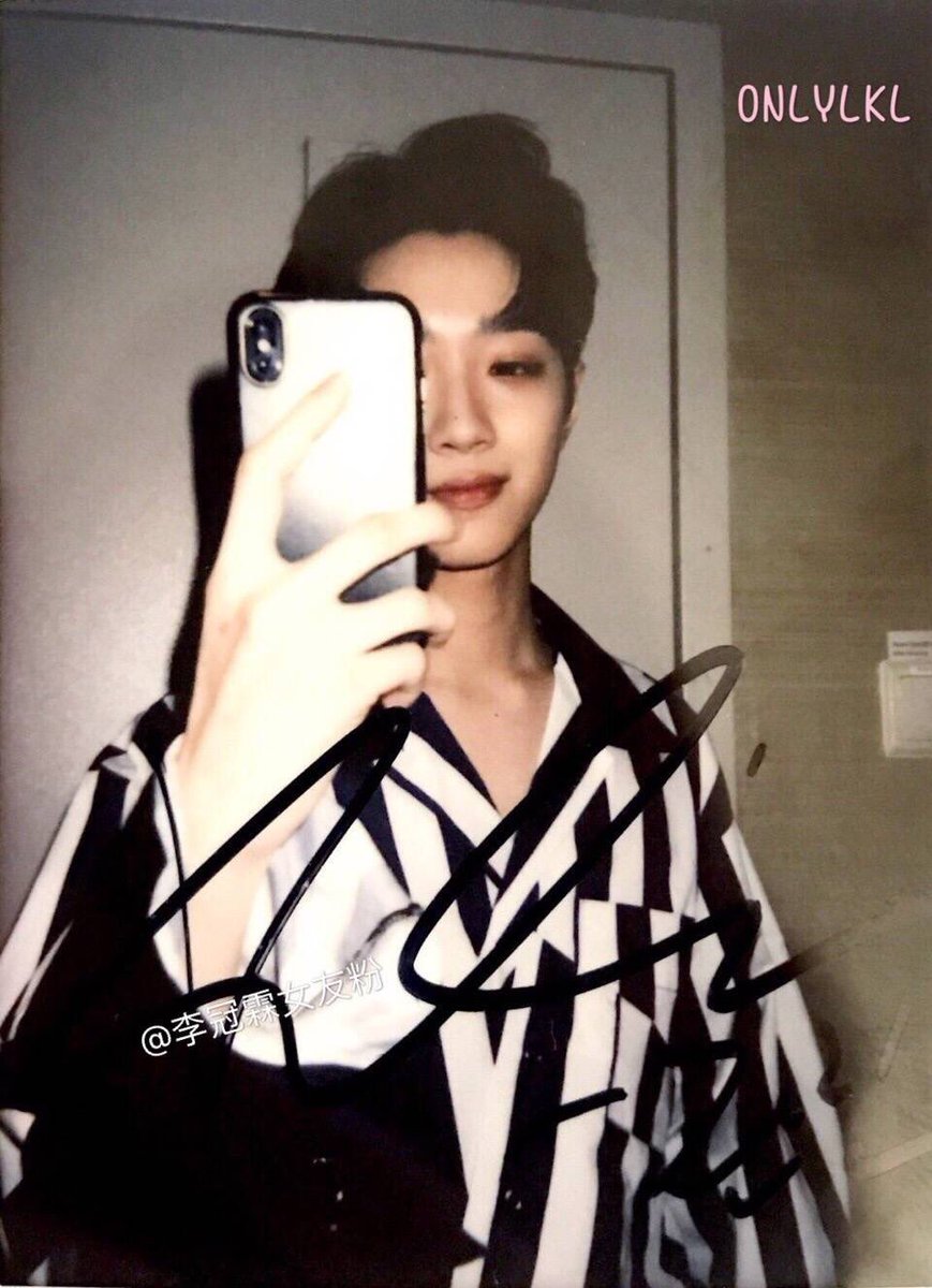 bengnoona's tweet photo. โฟนสิบดูเป็นทรศเครื่องเร้กกกไปเลยอ่ะ ฮือมือยักษ์ https://t.co/7yLtYKTCSc