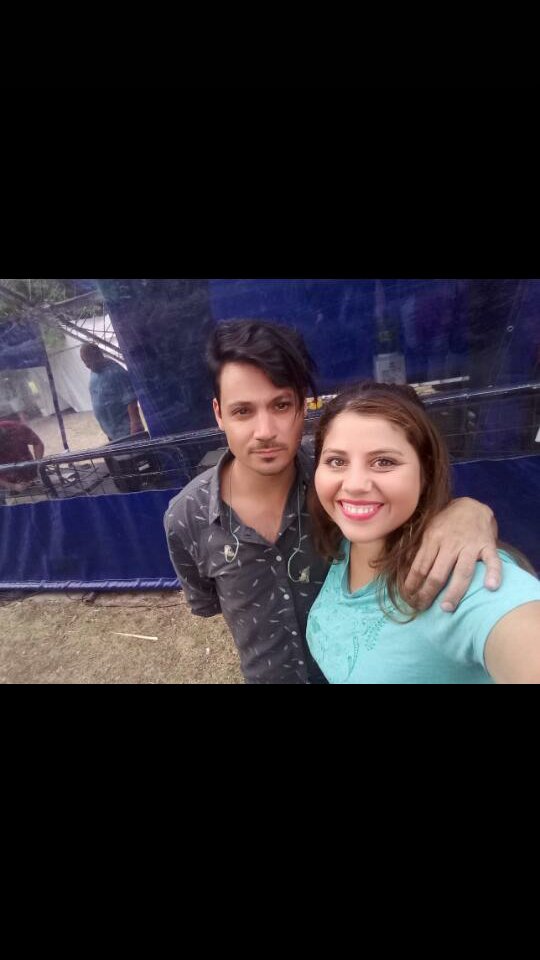 MarrParra's tweet photo. Choluleando.. Algo jamás visto a tal grado en mi persona.. Pero bueno es @Nelsonjohn_ . No podía no hacerlo. Hace 10 años enloquecía!! https://t.co/ktynKx0VyS