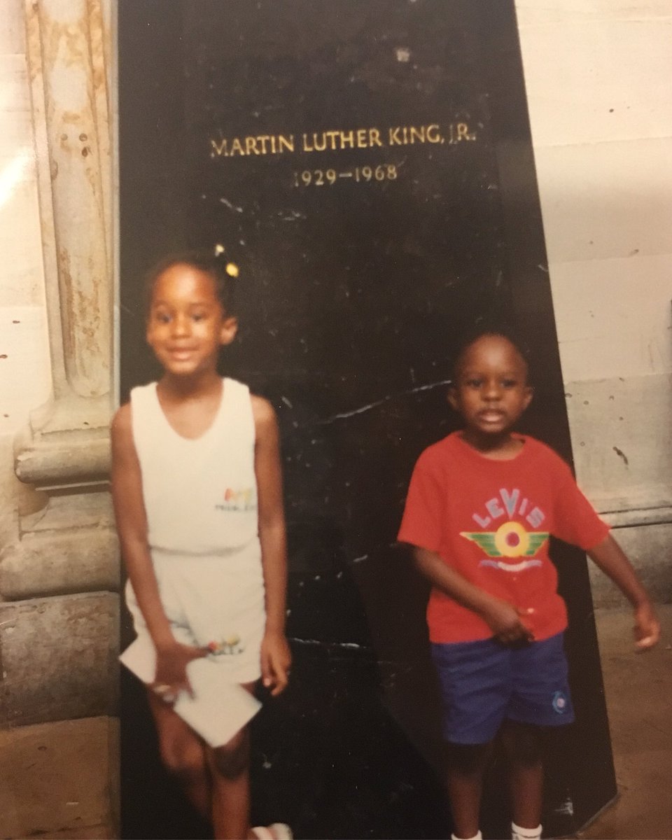 omari_OKT's tweet photo. At the MLK memorial 20+ yrs ago!
#MLKDay https://t.co/oeZQJRpCOP