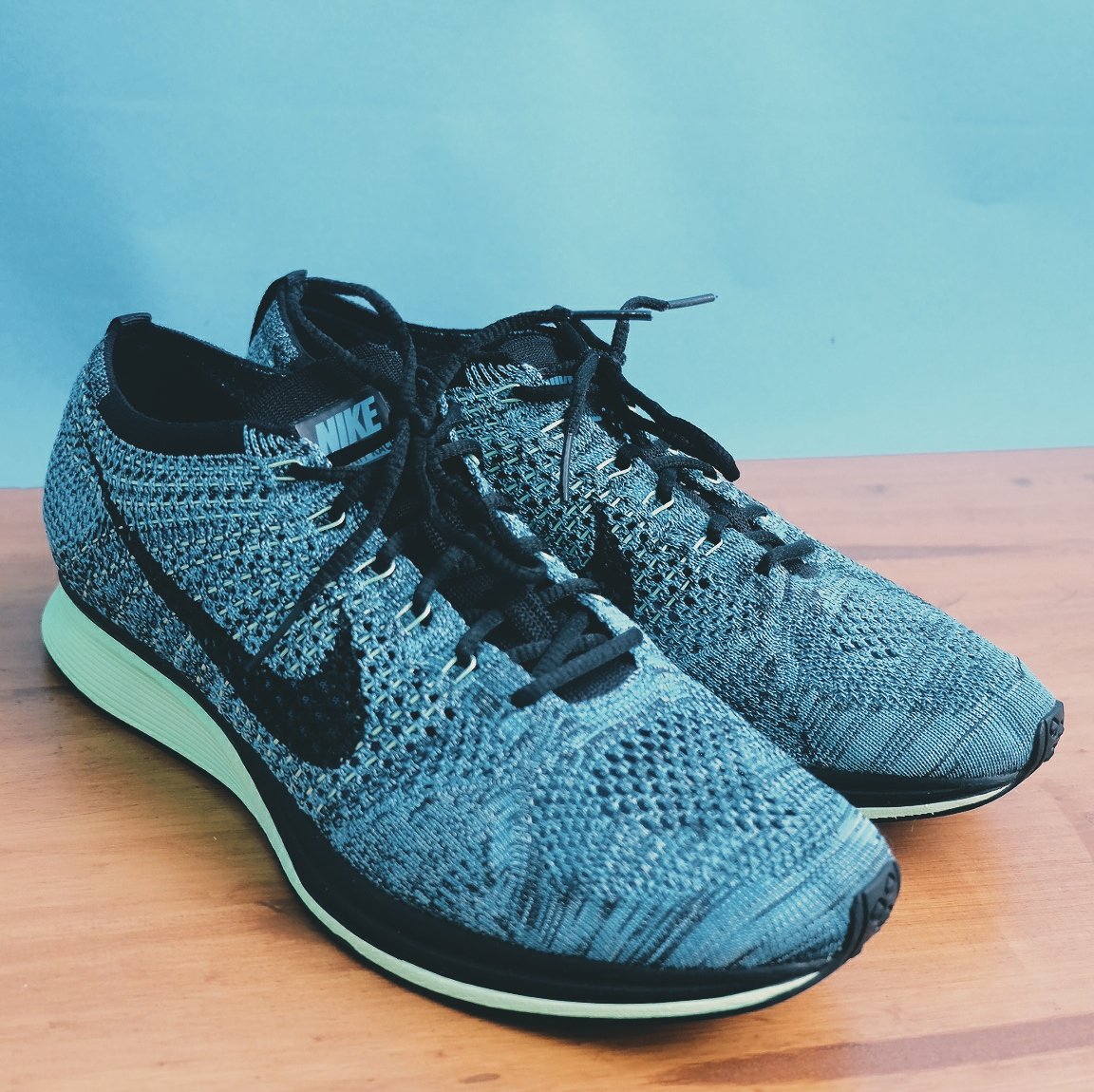 toidiholic's tweet photo. [ AVAILABLE NOW ]

NIKE FLYKNIT RACER BLUE LAGOON
Size: 10 , 11
Price: 2.350.000

Fast Respons please reach us via.
Call/Text WA: 08975908016
LINE : toidiholicstore https://t.co/NJK2Ej9rGT